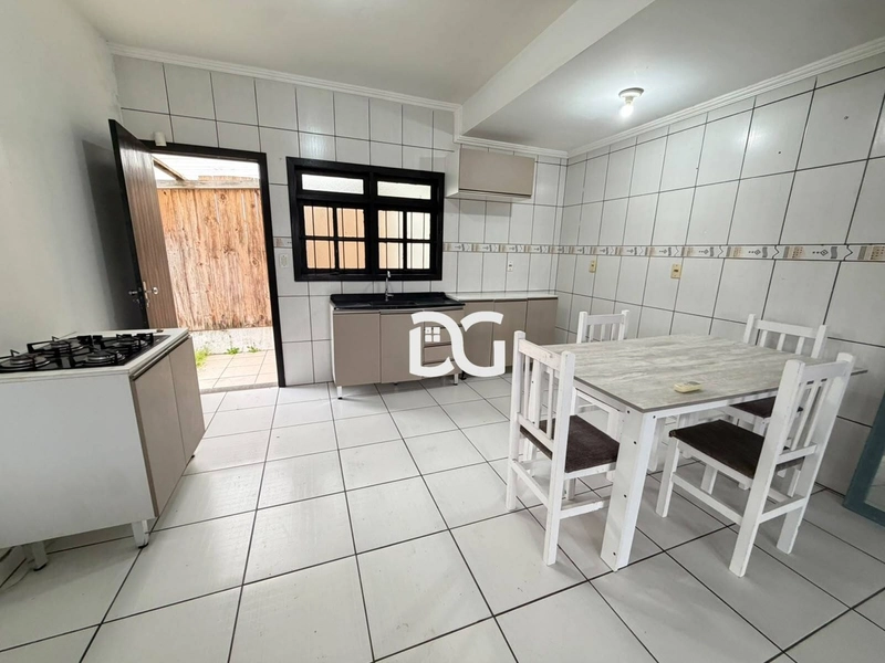 Duplex com 2 suites: 4ª foto da galeria de imagens do imóvel