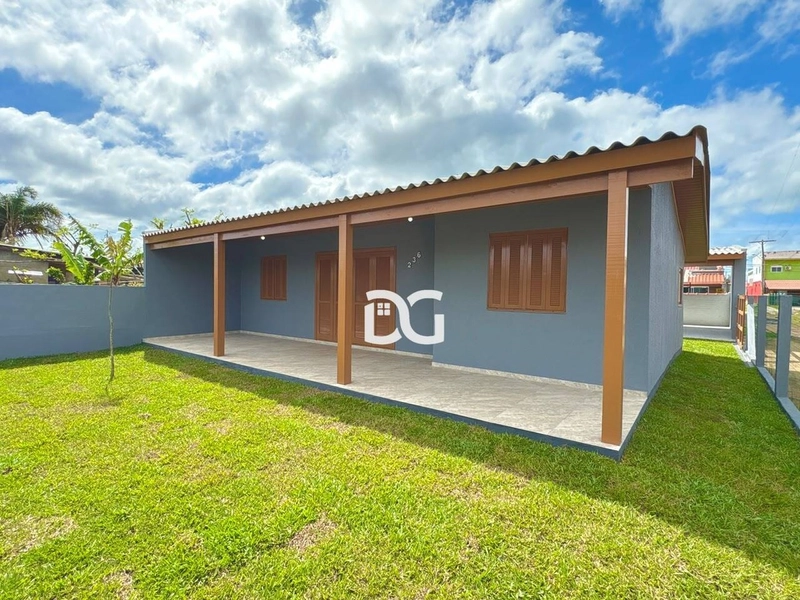 Casa sem mobília, com 02 dormitórios, sendo 01 suíte: 1ª foto da galeria de imagens do imóvel
