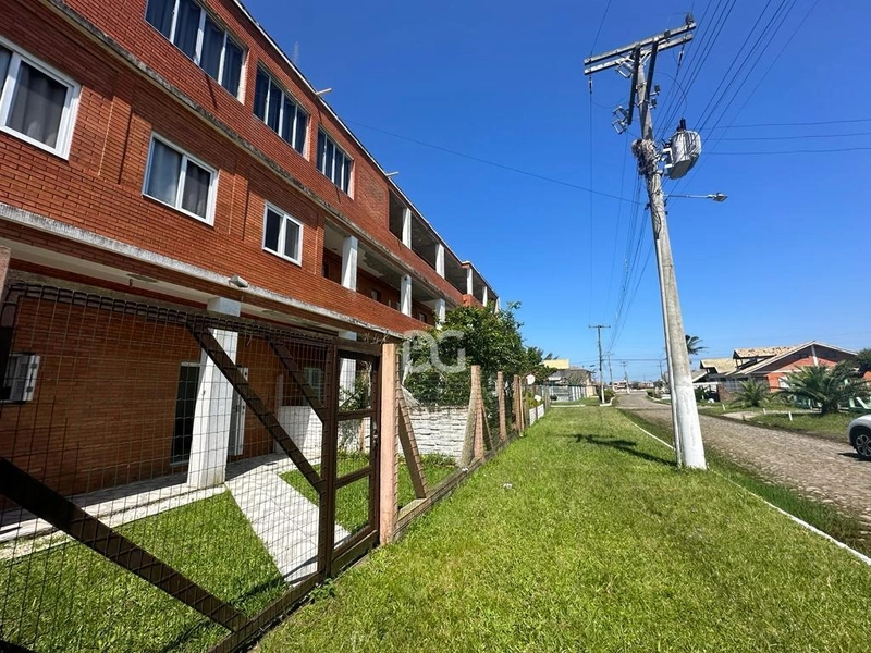 Apartamento mobiliado, composto por 2 dormitórios: 3ª foto da galeria de imagens do imóvel