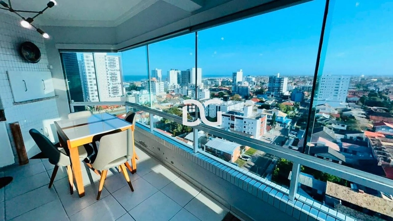 Apartamento aconchegante e bem distribuído com sacada: 7ª foto da galeria de imagens do imóvel