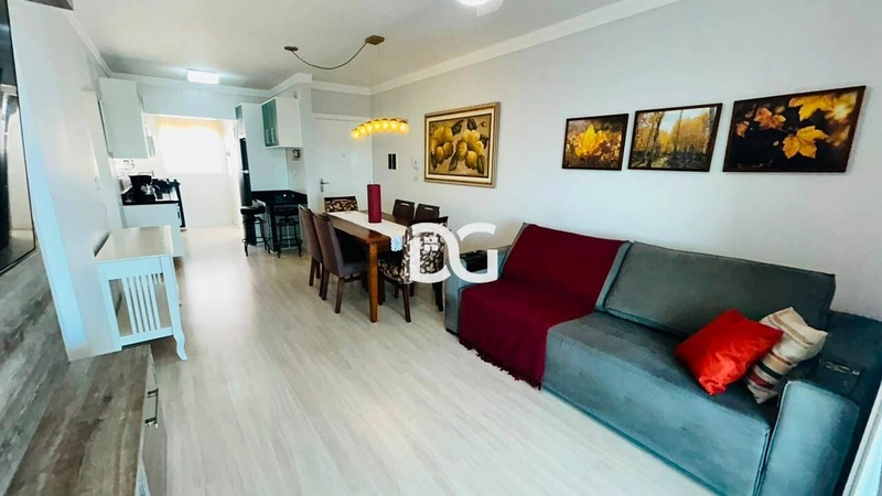 Apartamento aconchegante e bem distribuído com sacada: 3ª foto da galeria de imagens do imóvel