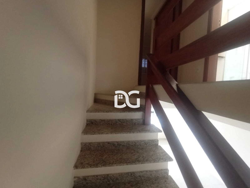 Duplex moderno e aconchegante, ideal para quem busca conforto: 5ª foto da galeria de imagens do imóvel