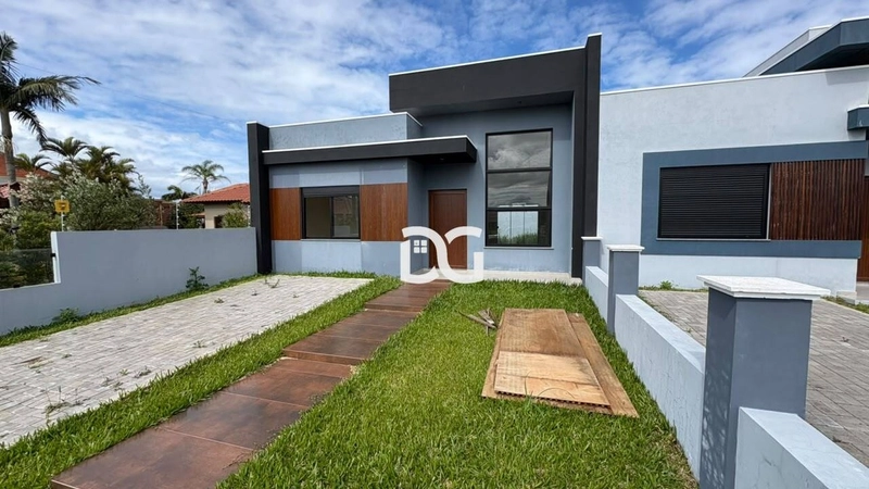 Casa geminada com excelente distribuição dos ambientes: 1ª foto da galeria de imagens do imóvel