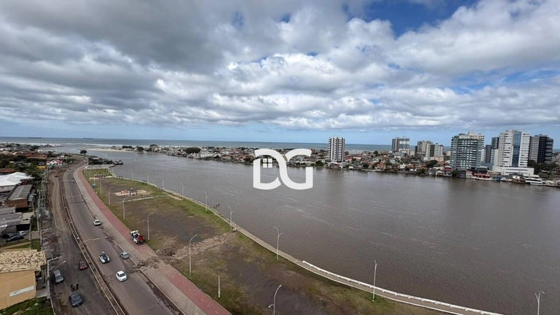 Apartamento amplo e confortável, composto por 5 dorm. e 3 suites: 9ª foto da galeria de imagens do imóvel