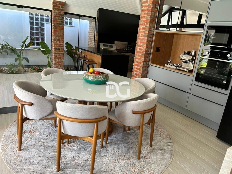 Casa em condomínio com 240 m², totalmente mobiliada!: 7ª foto da galeria de imagens do imóvel