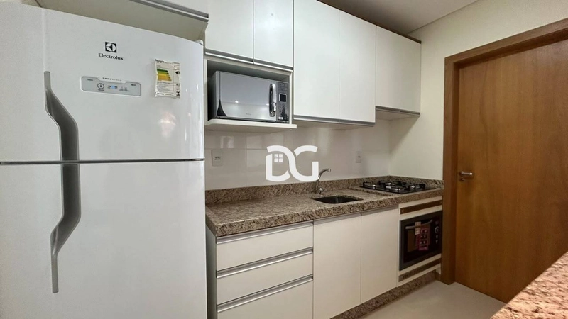 partamento de 2 quartos (sendo 1 suíte) oferece uma vista para lagoa: 8ª foto da galeria de imagens do imóvel