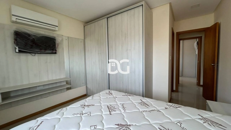 partamento de 2 quartos (sendo 1 suíte) oferece uma vista para lagoa: 25ª foto da galeria de imagens do imóvel