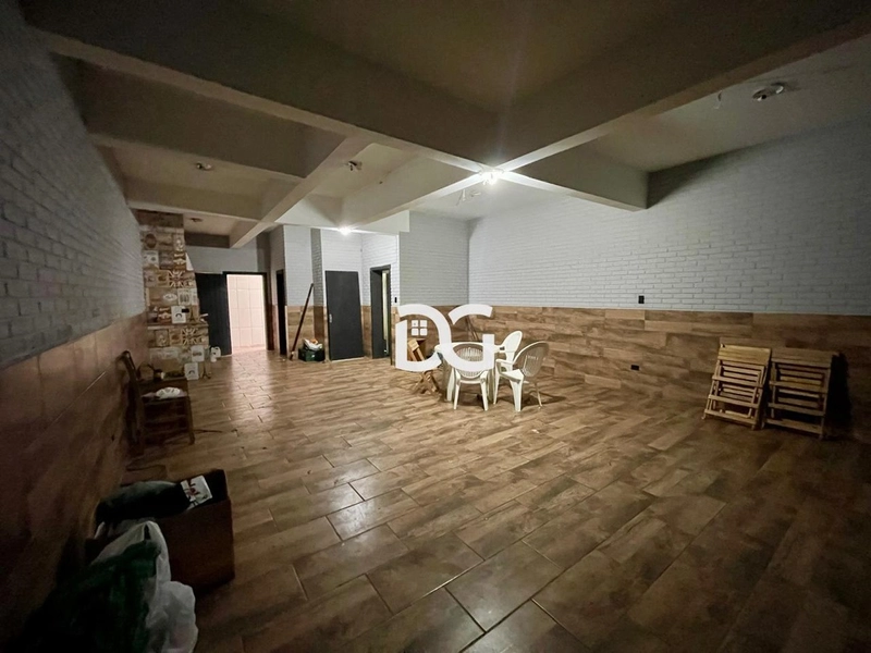 Excelente casa localizada a 01 quadra do mar com 5 dormitórios: 26ª foto da galeria de imagens do imóvel