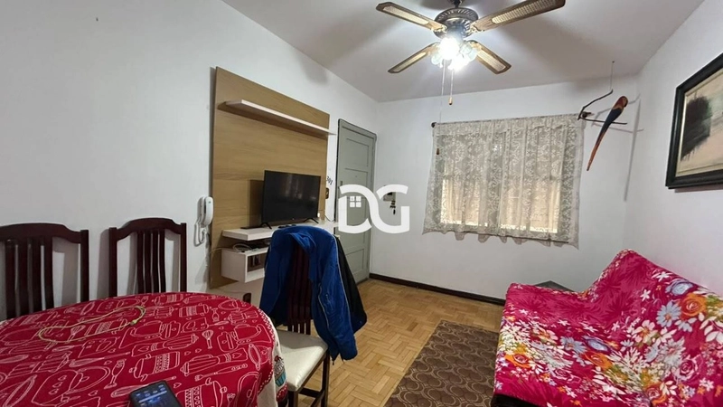 Apartamento localizado na principal avenida do centro da cidade: 2ª foto da galeria de imagens do imóvel