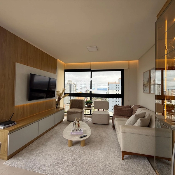 Belíssimo apartamento com vista perene para o mar: 8ª foto da galeria de imagens do imóvel