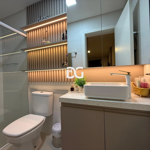 Belíssimo apartamento com vista perene para o mar: 31ª foto da galeria de imagens do imóvel