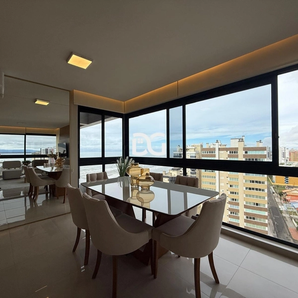 Belíssimo apartamento com vista perene para o mar: 19ª foto da galeria de imagens do imóvel