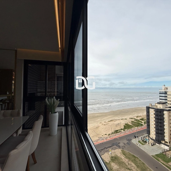 Belíssimo apartamento com vista perene para o mar: 21ª foto da galeria de imagens do imóvel