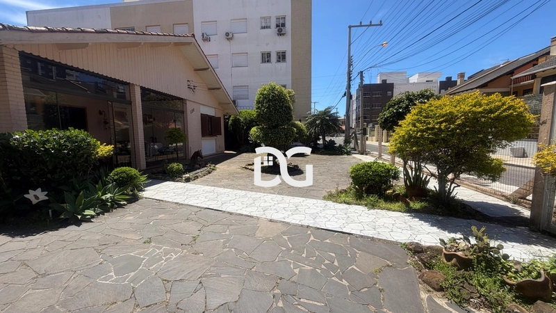 Excelente oportunidade! Casa ao lado da Av. da Igreja a com 2 terrenos: 3ª foto da galeria de imagens do imóvel