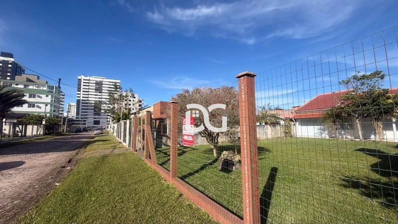 Casa disponível para aluguel de temporada, a apenas 250m da praia: 3ª foto da galeria de imagens do imóvel
