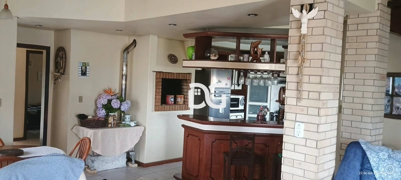 Casa a poucos metros de distância do mar: 10ª foto da galeria de imagens do imóvel