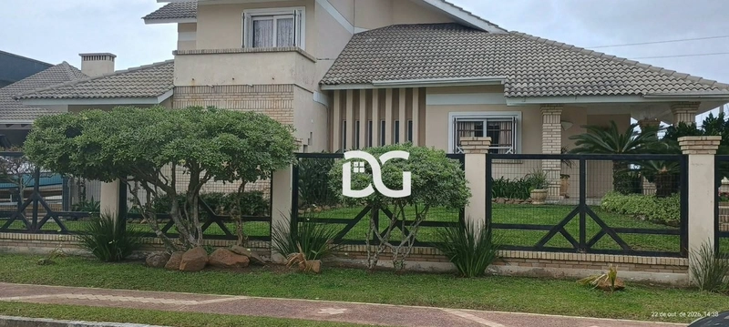 Casa a poucos metros de distância do mar: 2ª foto da galeria de imagens do imóvel