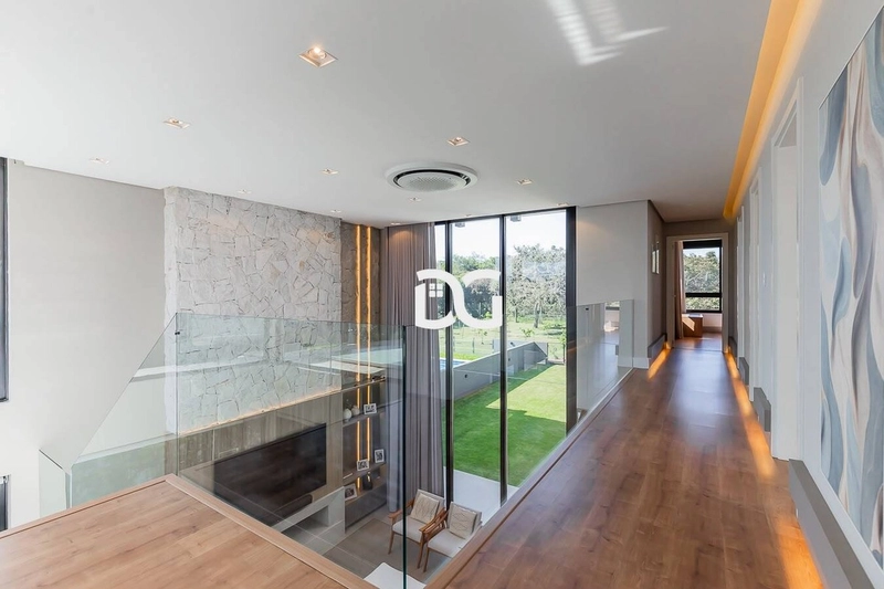 Casa de alto padrão em condomínio: 12ª foto da galeria de imagens do imóvel