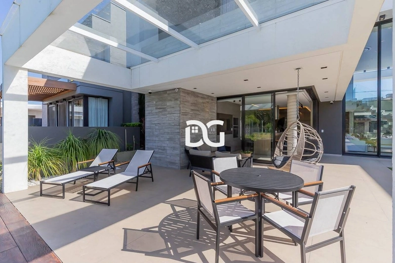 Casa de alto padrão em condomínio: 28ª foto da galeria de imagens do imóvel