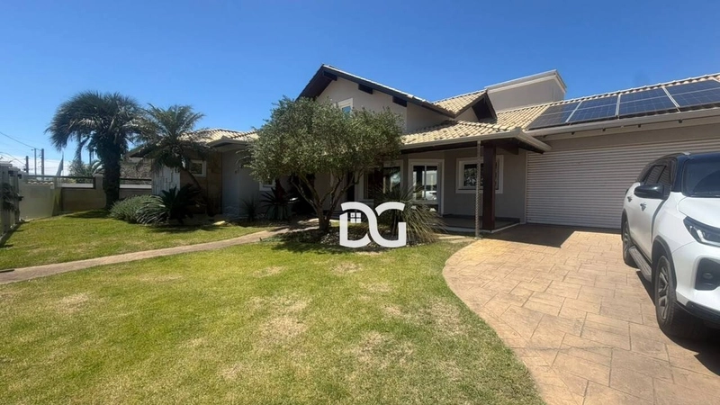 Casa luxuosa disponível para o réveillon e demais datas!: 2ª foto da galeria de imagens do imóvel