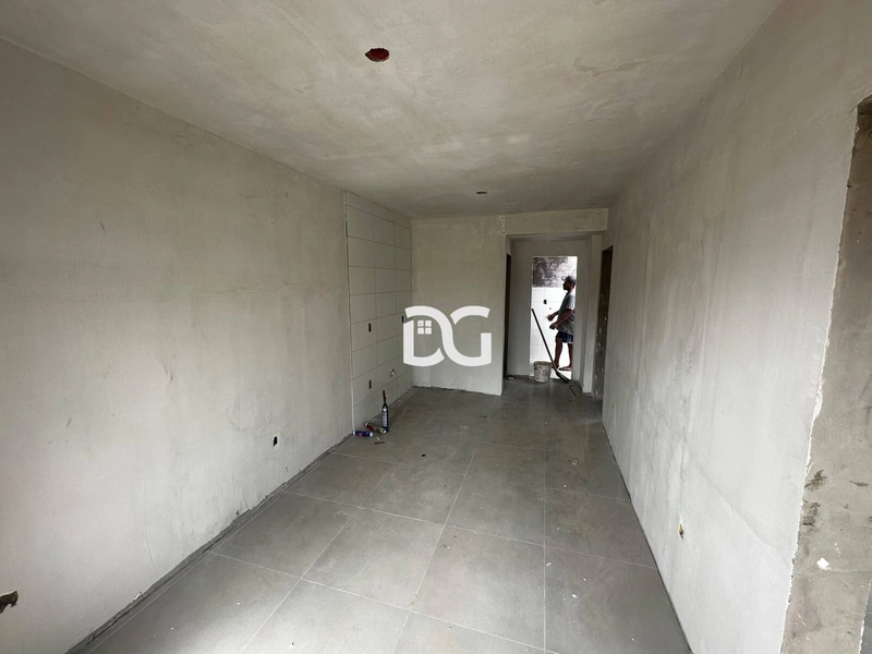 Casa ampla e bem distribuída, composta por 2 dormitórios: 9ª foto da galeria de imagens do imóvel