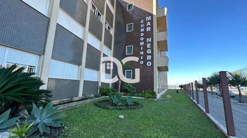 Apartamento térreo à beira mar para venda em Tramandaí: 1ª foto da galeria de imagens do imóvel