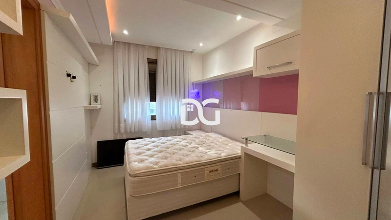 Experimente a sofisticação à beira-mar neste apartamento excepcional: 19ª foto da galeria de imagens do imóvel