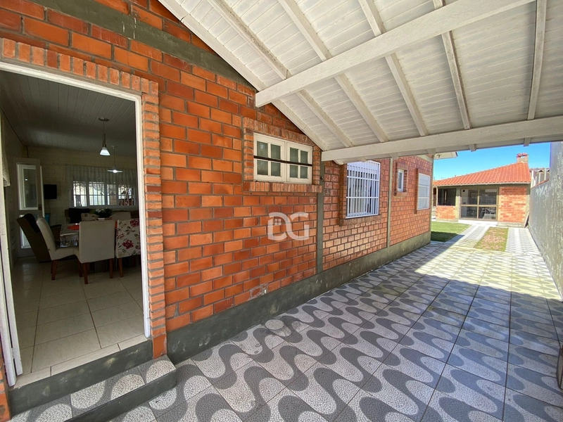 Casa a venda no centro de Tramandaí-RS: 24ª foto da galeria de imagens do imóvel
