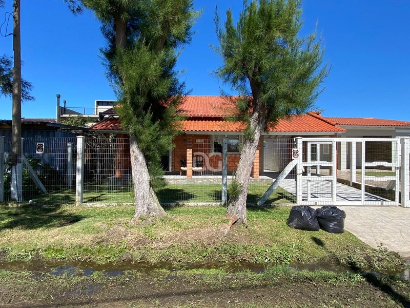 Casa a venda no centro de Tramandaí-RS: 30ª foto da galeria de imagens do imóvel
