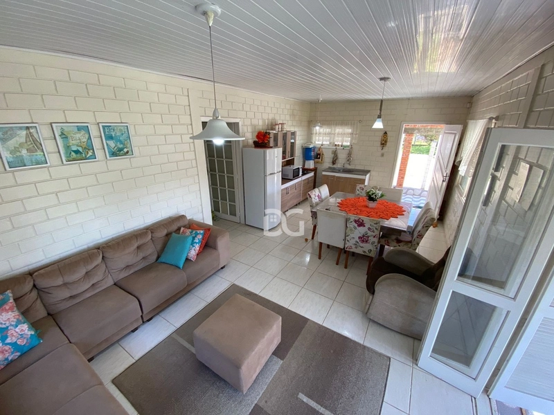 Casa a venda no centro de Tramandaí-RS: 4ª foto da galeria de imagens do imóvel