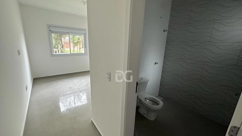 Casa nova a poucos metros do mar para venda.: 11ª foto da galeria de imagens do imóvel