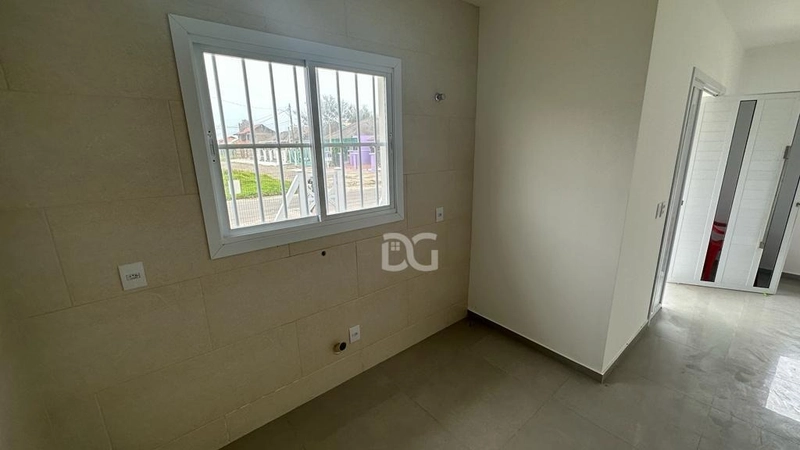 Casa nova a poucos metros do mar para venda.: 6ª foto da galeria de imagens do imóvel