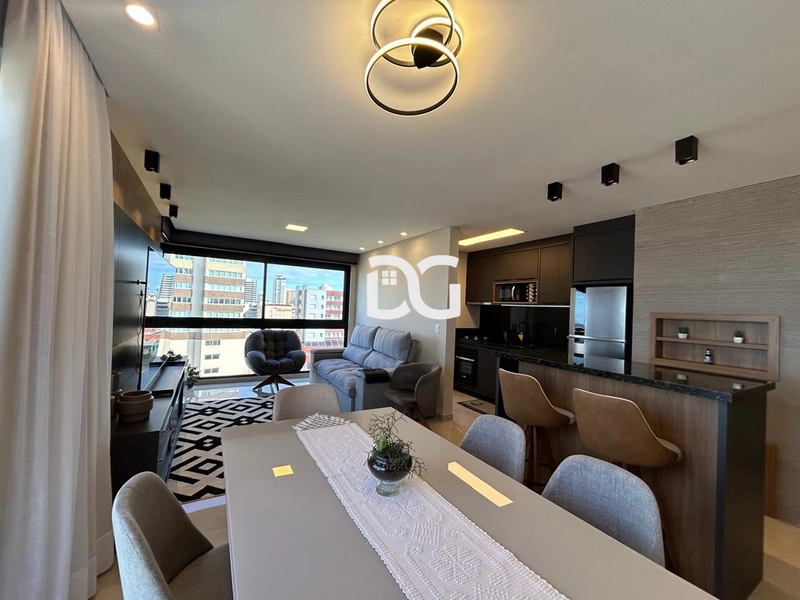 Deslumbrante apartamento com vista eterna para o mar: 15ª foto da galeria de imagens do imóvel