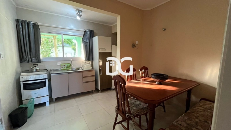 Apartamento térreo de frente para o mar, totalmente reformado: 3ª foto da galeria de imagens do imóvel