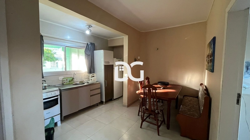 Apartamento térreo de frente para o mar, totalmente reformado: 2ª foto da galeria de imagens do imóvel
