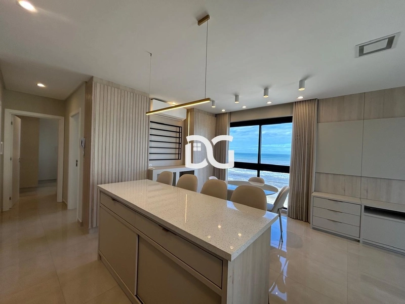 Deslumbrante apartamento com vista eterna para o mar: 18ª foto da galeria de imagens do imóvel
