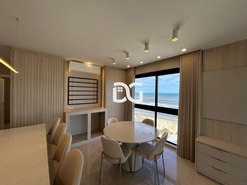 Deslumbrante apartamento com vista eterna para o mar: 16ª foto da galeria de imagens do imóvel