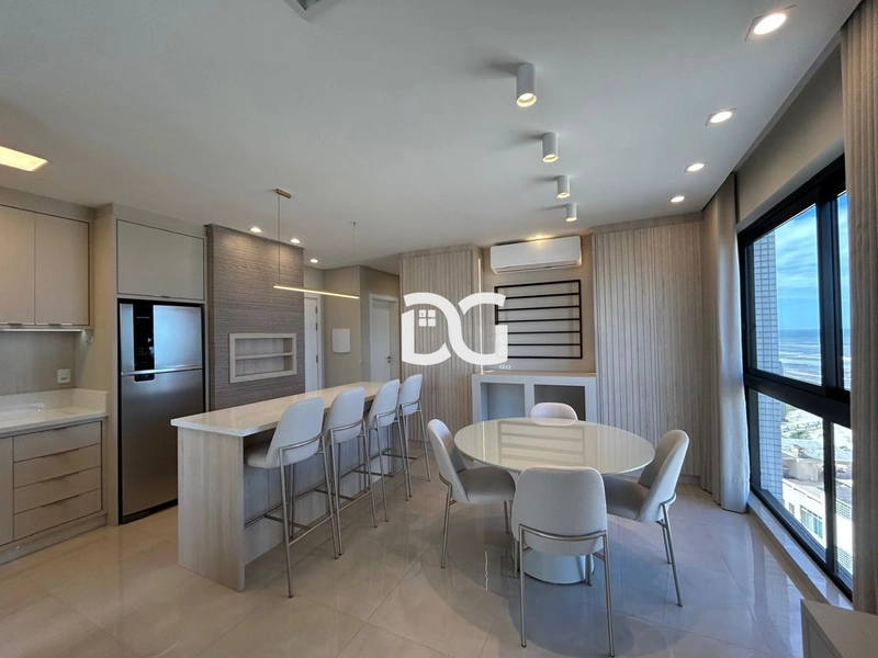 Deslumbrante apartamento com vista eterna para o mar: 15ª foto da galeria de imagens do imóvel