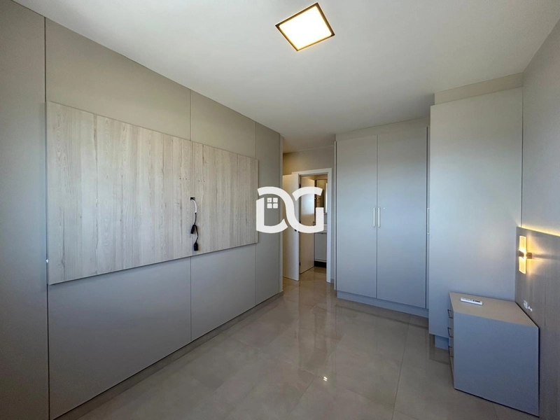 Deslumbrante apartamento com vista eterna para o mar: 26ª foto da galeria de imagens do imóvel