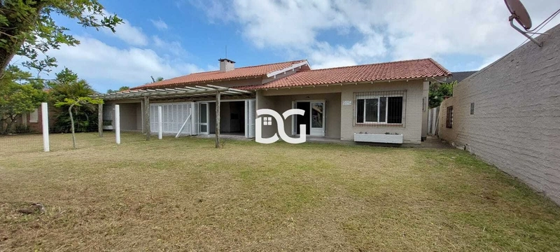 Imóvel espaçoso com 4 dormitórios: 9ª foto da galeria de imagens do imóvel