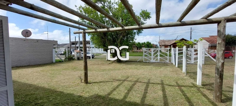 Imóvel espaçoso com 4 dormitórios: 7ª foto da galeria de imagens do imóvel