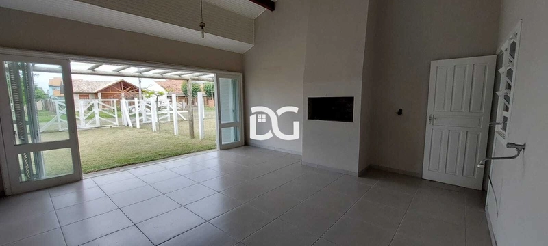 Imóvel espaçoso com 4 dormitórios: 12ª foto da galeria de imagens do imóvel