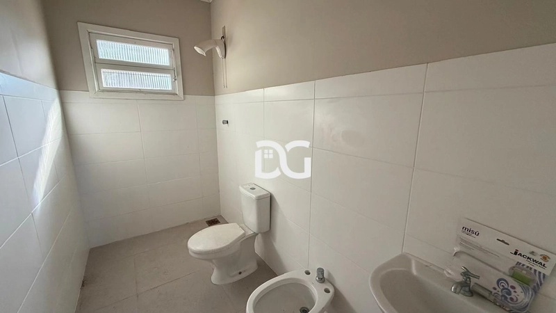 Casa para venda no centro de Tramandaí: 12ª foto da galeria de imagens do imóvel