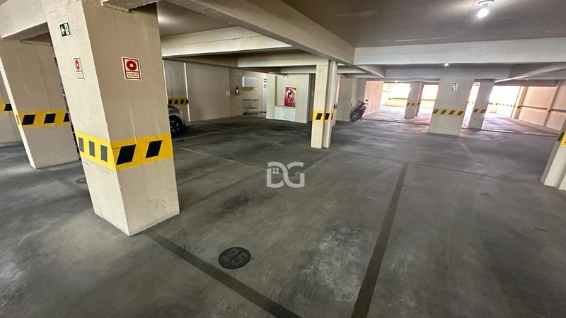 AMPLO APARTAMENTO MOBILIADO PARA VENDA NO CENTRO, DE FRENTE E 2 VAGAS: 24ª foto da galeria de imagens do imóvel