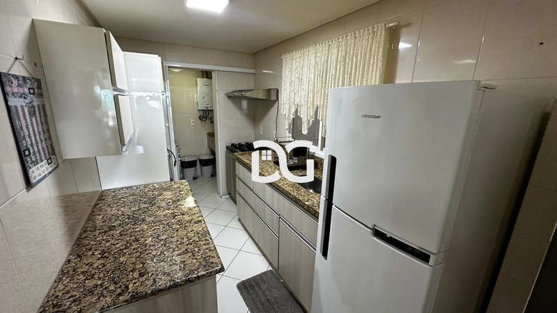 AMPLO APARTAMENTO MOBILIADO PARA VENDA NO CENTRO, DE FRENTE E 2 VAGAS: 9ª foto da galeria de imagens do imóvel