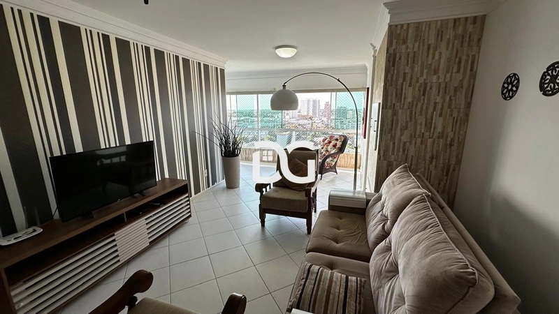 AMPLO APARTAMENTO MOBILIADO PARA VENDA NO CENTRO, DE FRENTE E 2 VAGAS: 13ª foto da galeria de imagens do imóvel