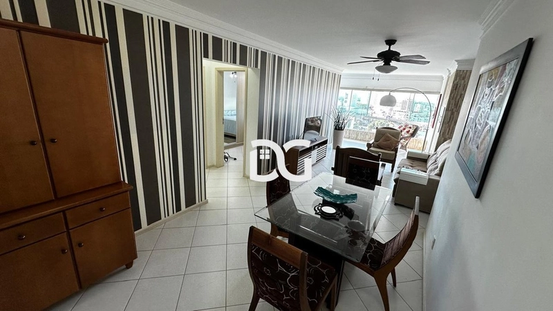 AMPLO APARTAMENTO MOBILIADO PARA VENDA NO CENTRO, DE FRENTE E 2 VAGAS: 11ª foto da galeria de imagens do imóvel