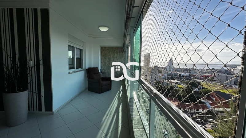 AMPLO APARTAMENTO MOBILIADO PARA VENDA NO CENTRO, DE FRENTE E 2 VAGAS: 17ª foto da galeria de imagens do imóvel