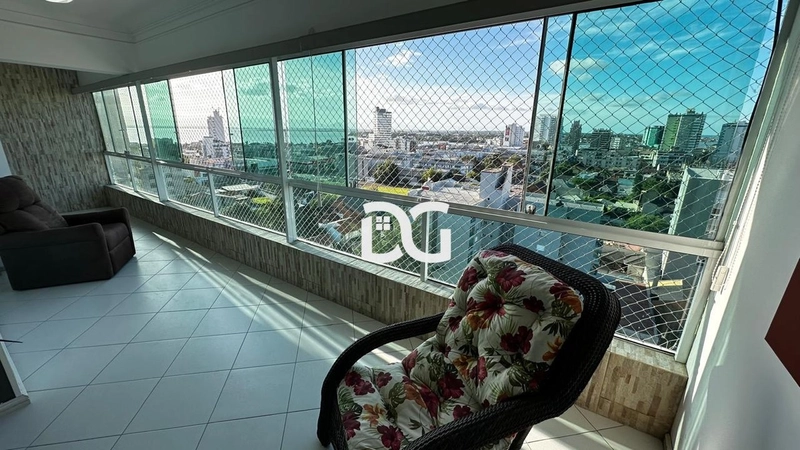AMPLO APARTAMENTO MOBILIADO PARA VENDA NO CENTRO, DE FRENTE E 2 VAGAS: 20ª foto da galeria de imagens do imóvel