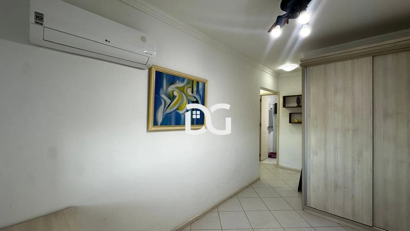 AMPLO APARTAMENTO MOBILIADO PARA VENDA NO CENTRO, DE FRENTE E 2 VAGAS: 24ª foto da galeria de imagens do imóvel